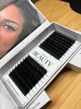 0.5 Velvet Lash Trays