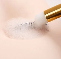 Lash Cleansing Brush